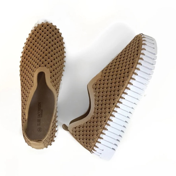 Ilse Jacobsen Tan Latte Leather Tulip 3373 Perforated Slip On Platform Sneakers - Picture 1 of 11